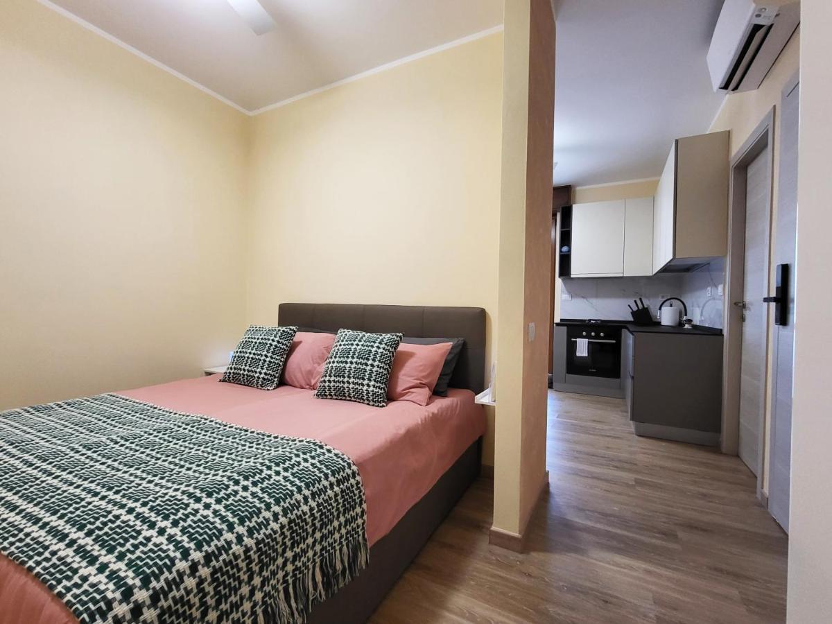 Ferienwohnung Casa Lariana Lecco Exterior foto
