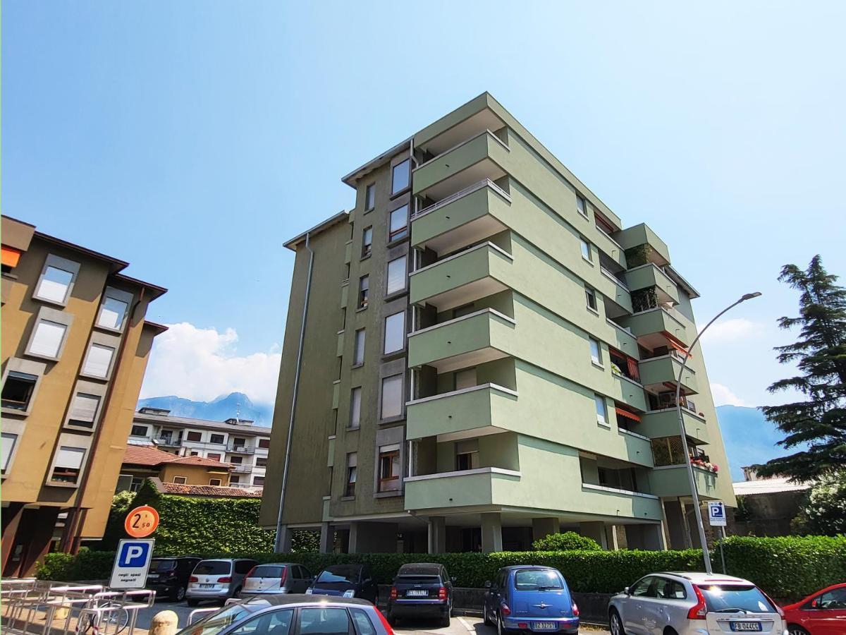 Ferienwohnung Casa Lariana Lecco Exterior foto